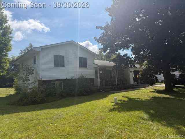 Homes For Sale - 114 Crooked Limb Drive <br/> Lapeer County, Lapeer, MI 48446