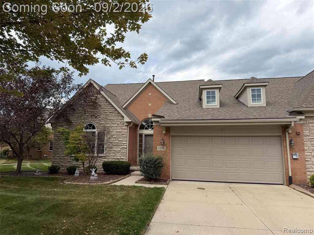 Condo For Sale - 2350 Lexington Circle S S<br/> Wayne County, Canton, MI 48188