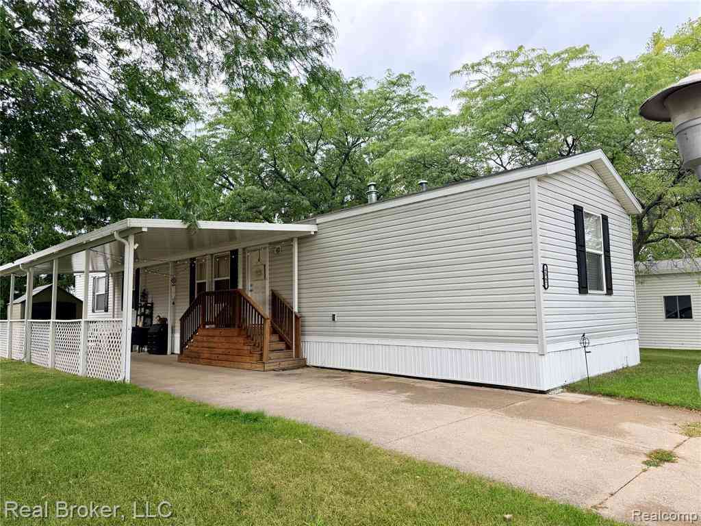 Homes For Sale - 4567 Ashwood  <br/> Saginaw County, Saginaw, MI 48603