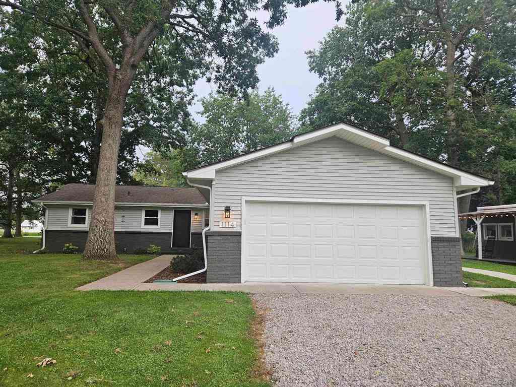 Homes For Sale - 1114 W Samaria Road <br/> Monroe County, Temperance, MI 48182