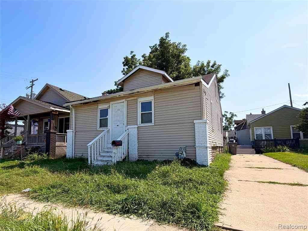 Homes For Sale - 13 Ridge Street <br/> Ecorse, MI 48229