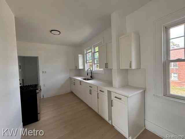 Condo For Rent - 2952 Elmhurst Street <br/> Detroit, MI 48206