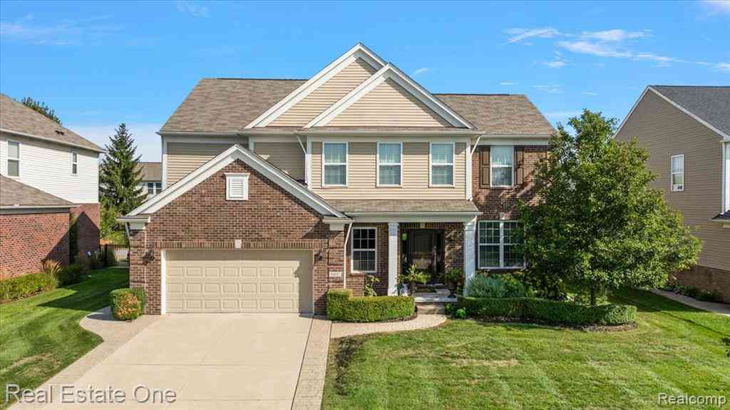 Homes For Sale - 15817 Diamante Drive <br/> Macomb, MI 48044