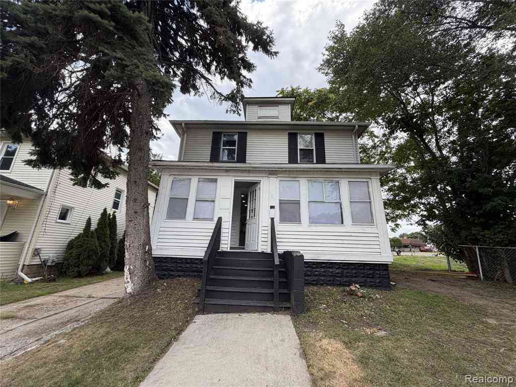 Homes For Sale - 127 Jones Street <br/> Macomb County, Mount Clemens, MI 48043