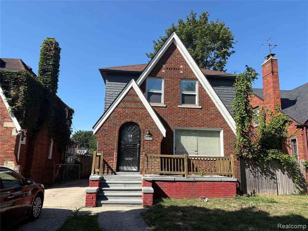 Homes For Sale - 5791 Whittier Street <br/> Detroit, MI 48224