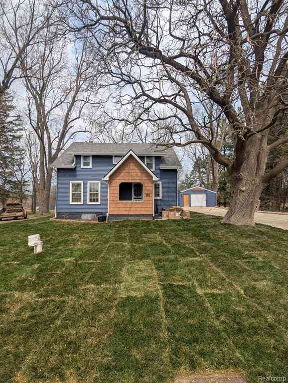 Homes For Rent - 12991 12 Mile Road <br/> Livingston County, South Lyon, MI 48178