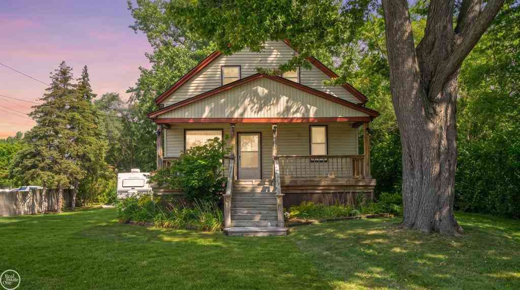 Homes For Sale - 24125 Shook Road <br/> Clinton Township, MI 48035