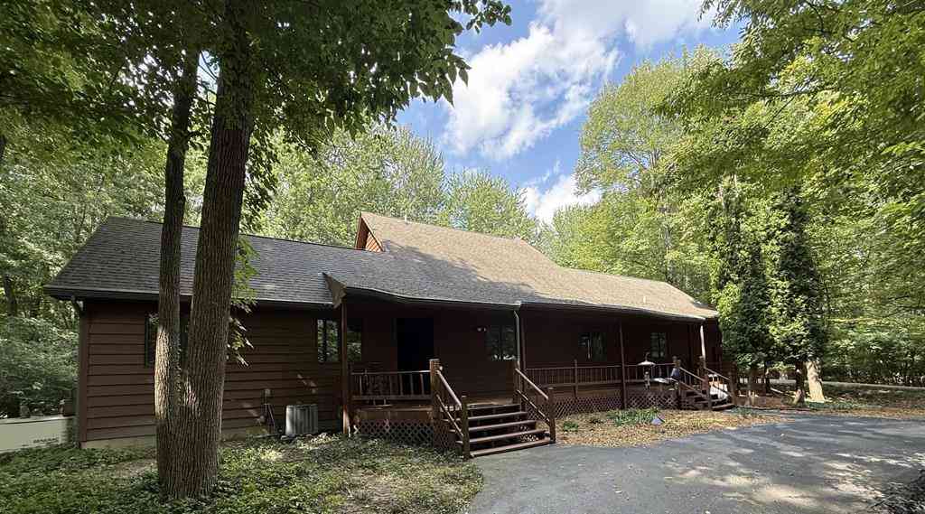 Homes For Sale - 1825 N Miller Road <br/> Saginaw County, Saginaw, MI 48609