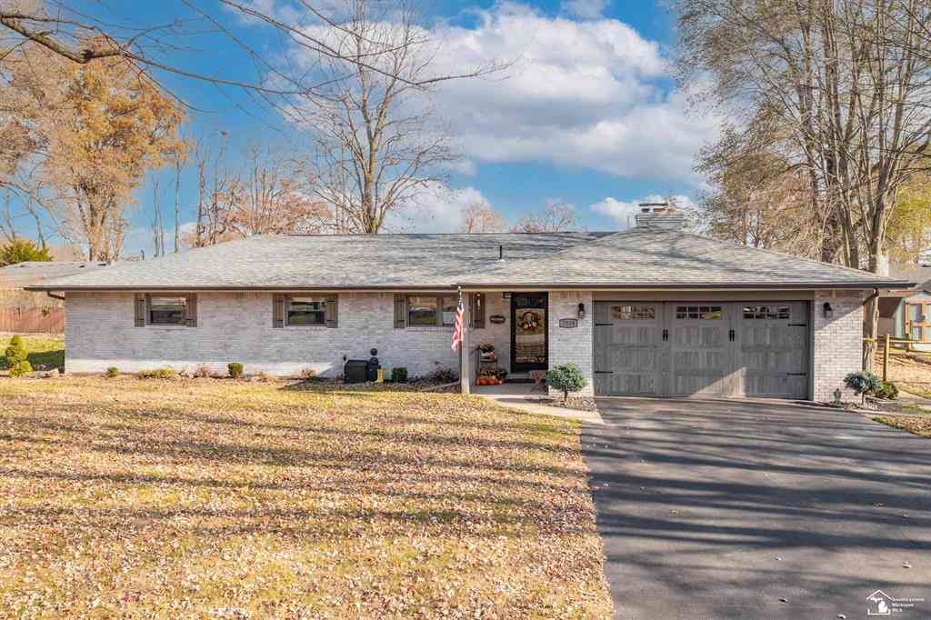 Homes For Sale - 7558 Apache Trail Trail <br/> Monroe County, Temperance, MI 48182