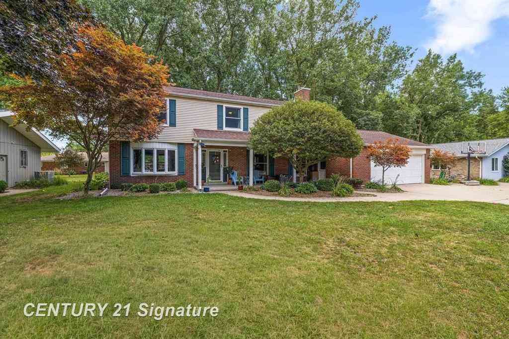Homes For Sale - 2870 E Nottingham Drive <br/> Saginaw County, Saginaw, MI 48603