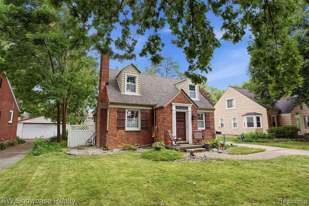 Homes For Sale - 2071 Dorothea Road <br/> Oakland County, Berkley, MI 48072