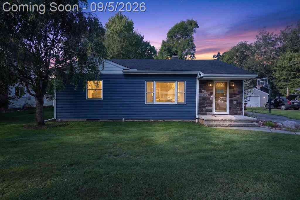 Homes For Sale - 616 E Grand River Road <br/> Shiawassee County, Laingsburg, MI 48848