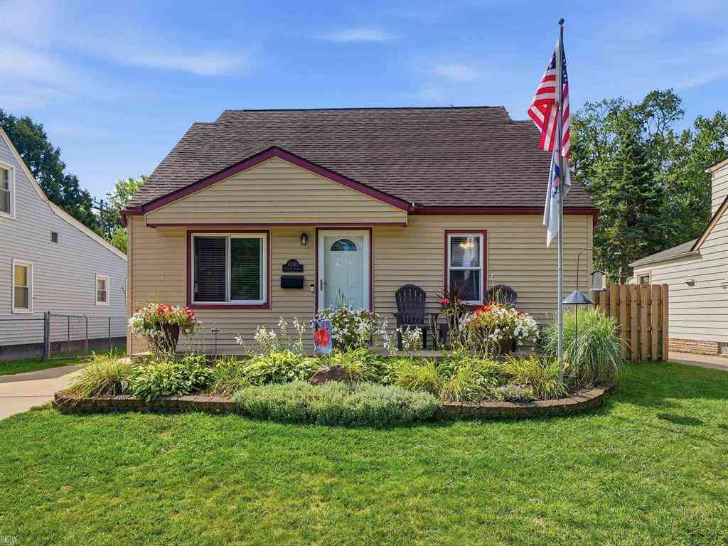 Homes For Sale - 1308 Donald Avenue <br/> Royal Oak, MI 48073