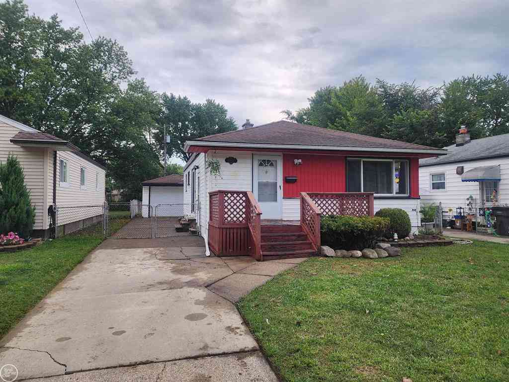 Homes For Sale - 23509 Elmira Street <br/> Saint Clair Shores, MI 48082