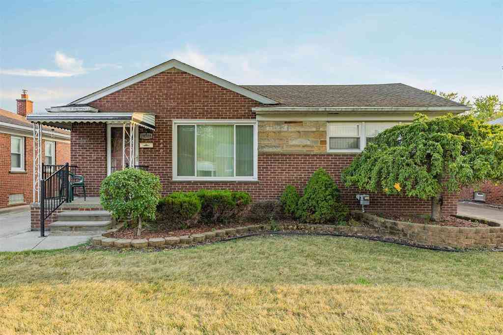 Homes For Sale - 19708 California Street <br/> Saint Clair Shores, MI 48080