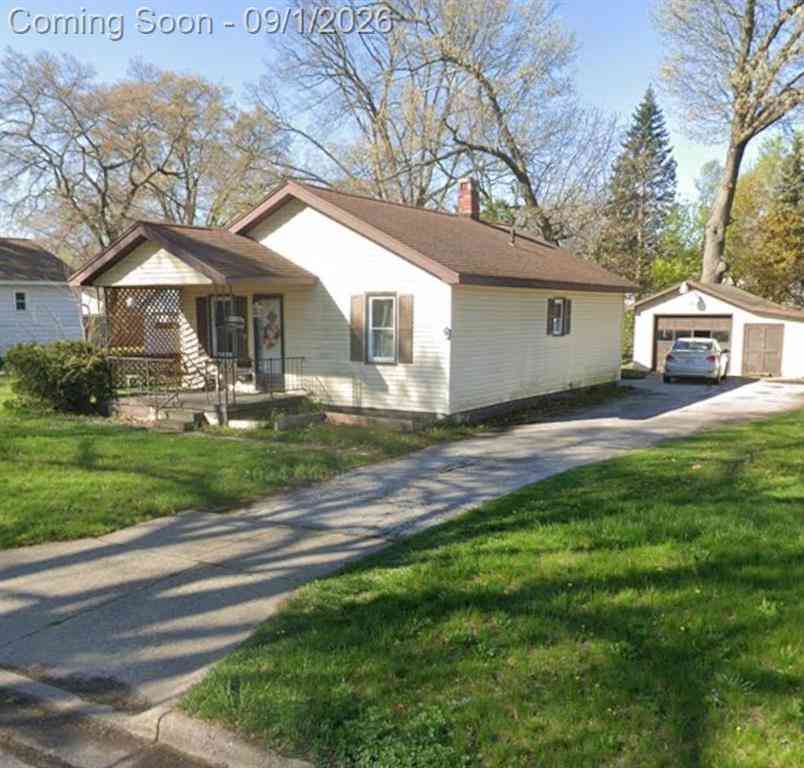 Homes For Sale - 2335 Moon Street <br/> Muskegon, MI 49441