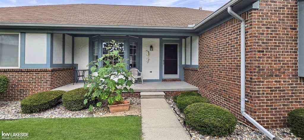 Condo For Sale - 45431 Nottingham Drive <br/> Macomb, MI 48044