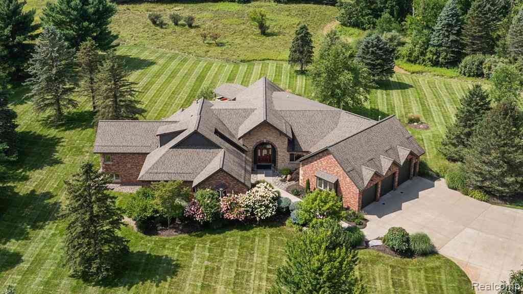 Homes For Sale - 3233 Winegar Road <br/> Shiawassee County, Perry, MI 48872