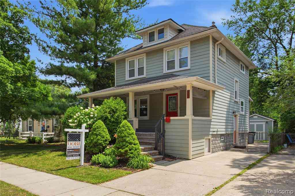 Homes For Sale - 536 E Maplehurst Street <br/> Oakland County, Ferndale, MI 48220
