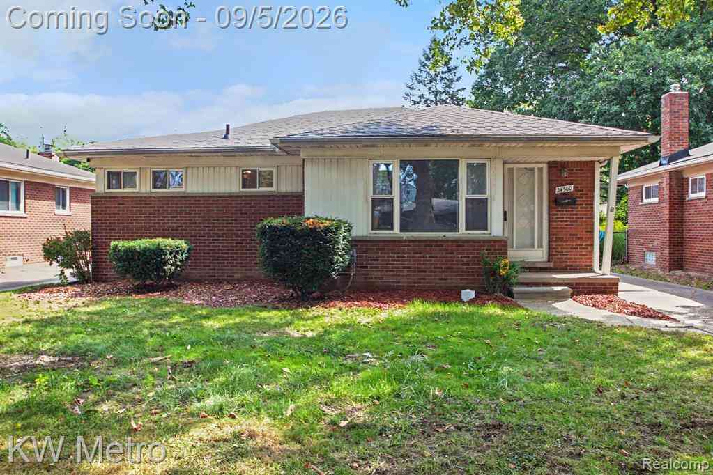 Homes For Sale - 24500 Rosewood Street <br/> Oakland County, Oak Park, MI 48237