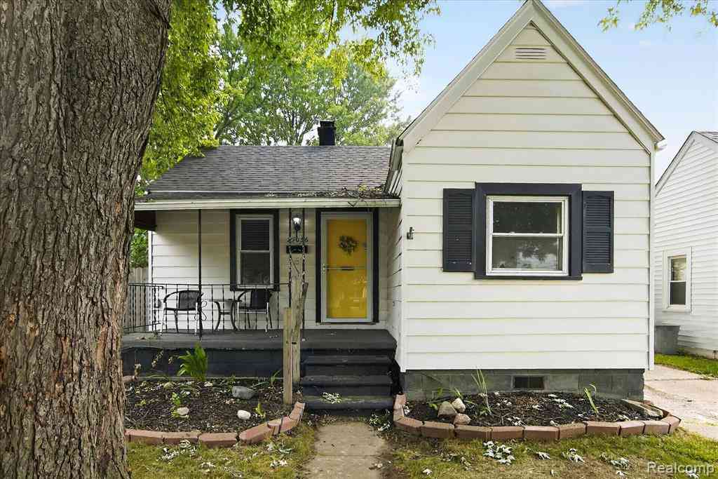 Homes For Sale - 27036 Townley Street <br/> Oakland County, Madison Heights, MI 48071