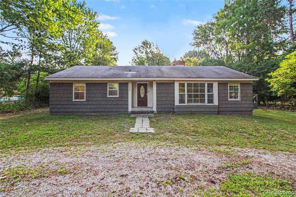 Homes For Sale - 22806 Carleton Avenue <br/> Oakland County, Southfield, MI 48033