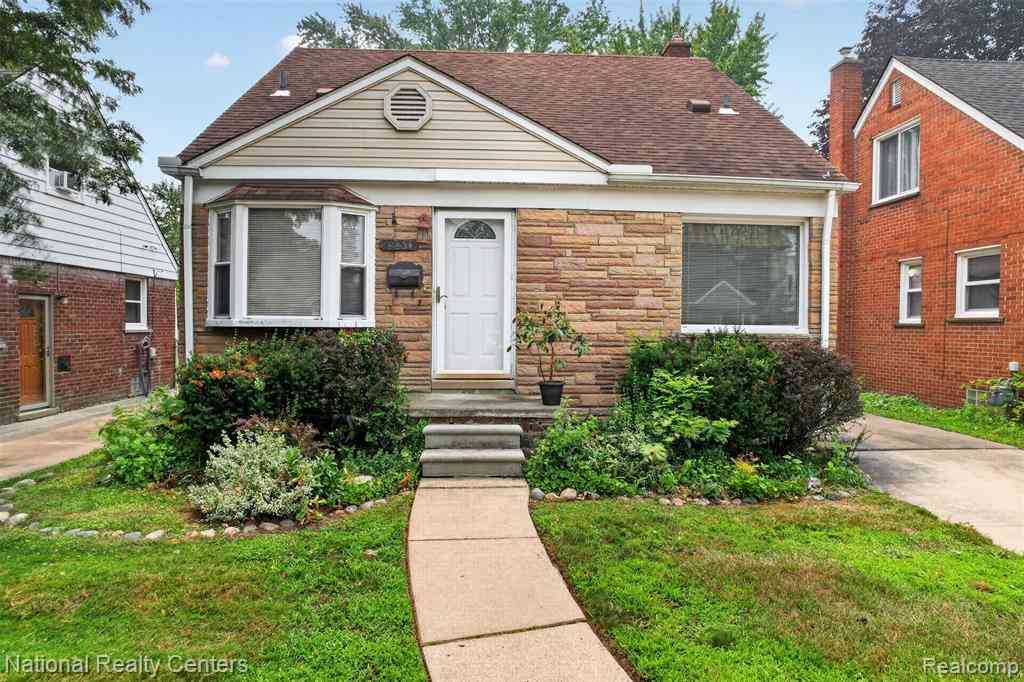 Homes For Sale - 22311 Cleveland Street <br/> Dearborn, MI 48124