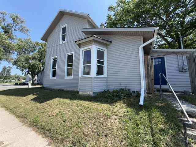 Homes For Sale - 251 5th Avenue <br/> Manistee County, Manistee, MI 49660