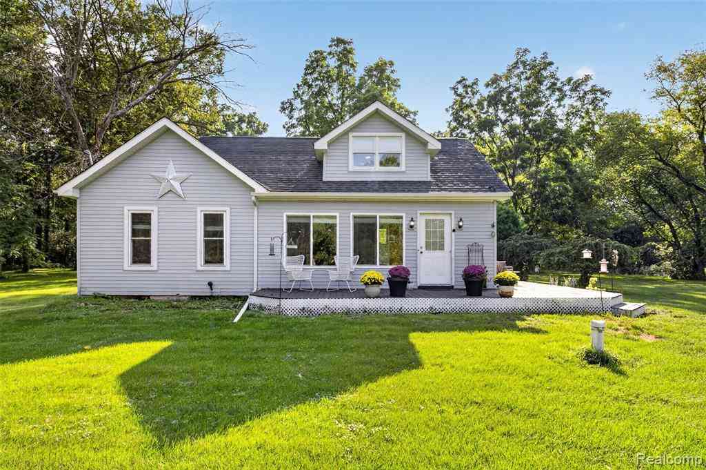 Homes For Sale - 3390 Dexter Trail <br/> Ingham County, Stockbridge, MI 49285