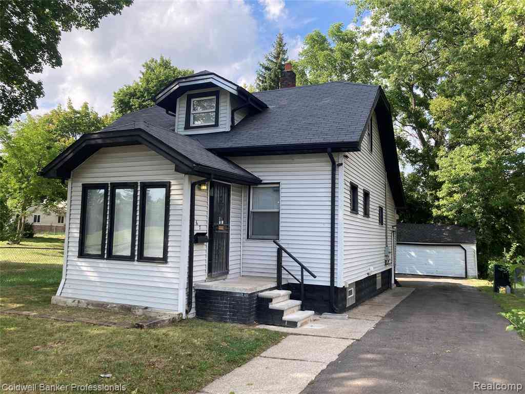 Homes For Sale - 667 Northway Drive <br/> Pontiac, MI 48342