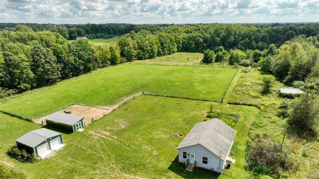 Homes For Sale - 7401 W Montgomery Road <br/> Camden, MI 49232