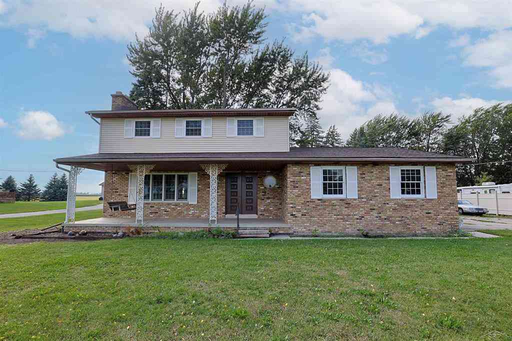 Homes For Sale - 5188 S 7 Mile Road <br/> Bay County, Bay City, MI 48706