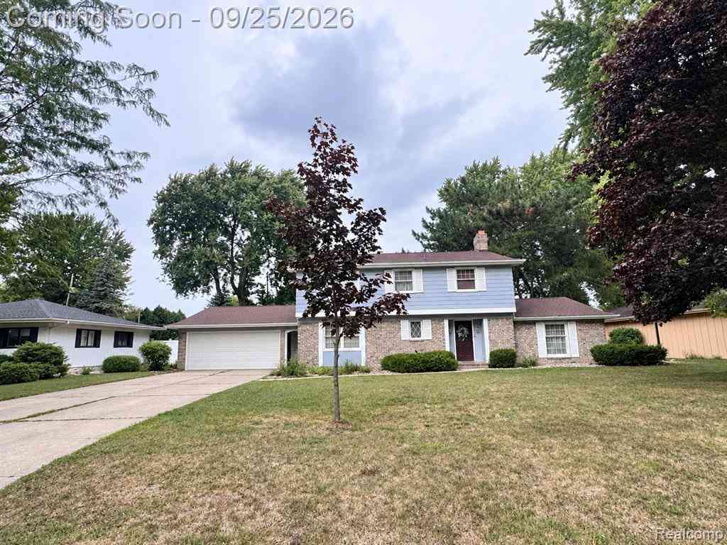 Homes For Sale - 4710 Village Drive <br/> Saginaw, MI 48638