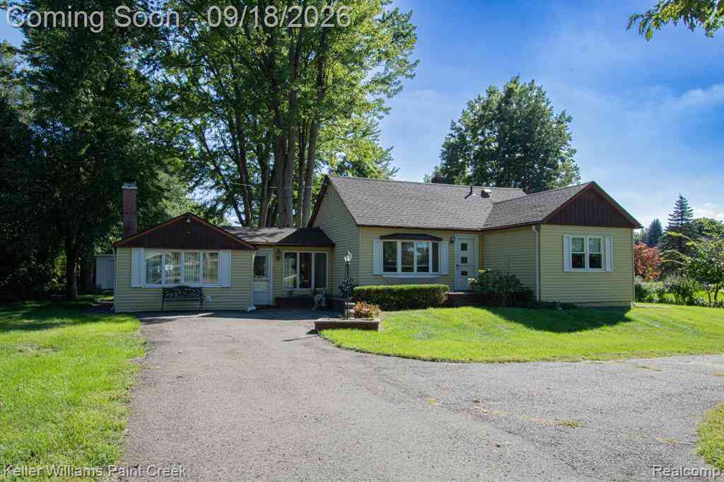 Homes For Sale - 11222 24 Mile Road <br/> Utica, MI 48316