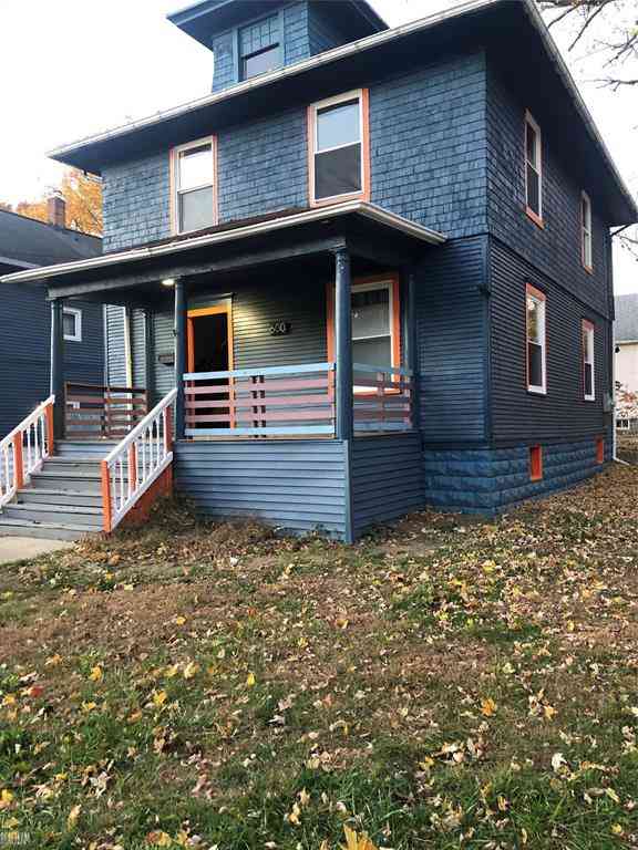 Homes For Sale - 600 W Biddle Street <br/> Jackson County, Jackson, MI 49203