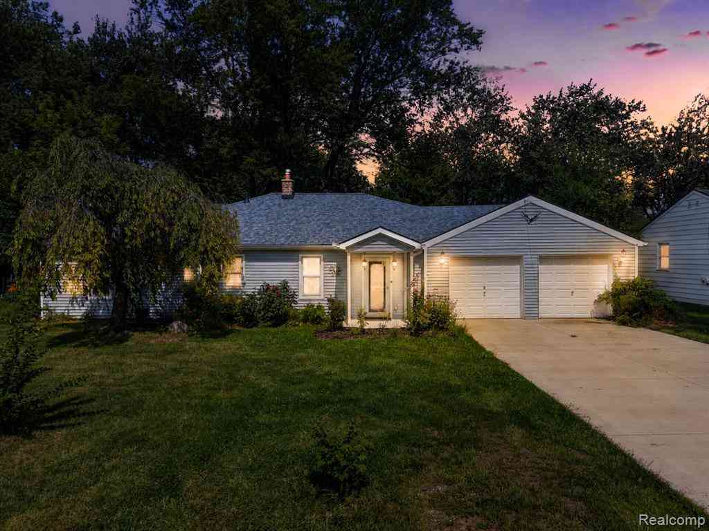 Homes For Sale - 1832 Tamm Avenue <br/> Oakland County, Rochester, MI 48309