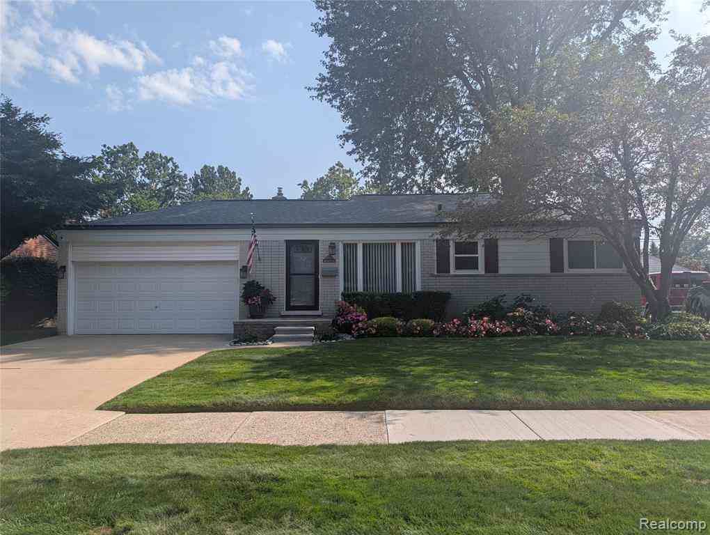 Homes For Sale - 30721 Minton Street <br/> Livonia, MI 48150