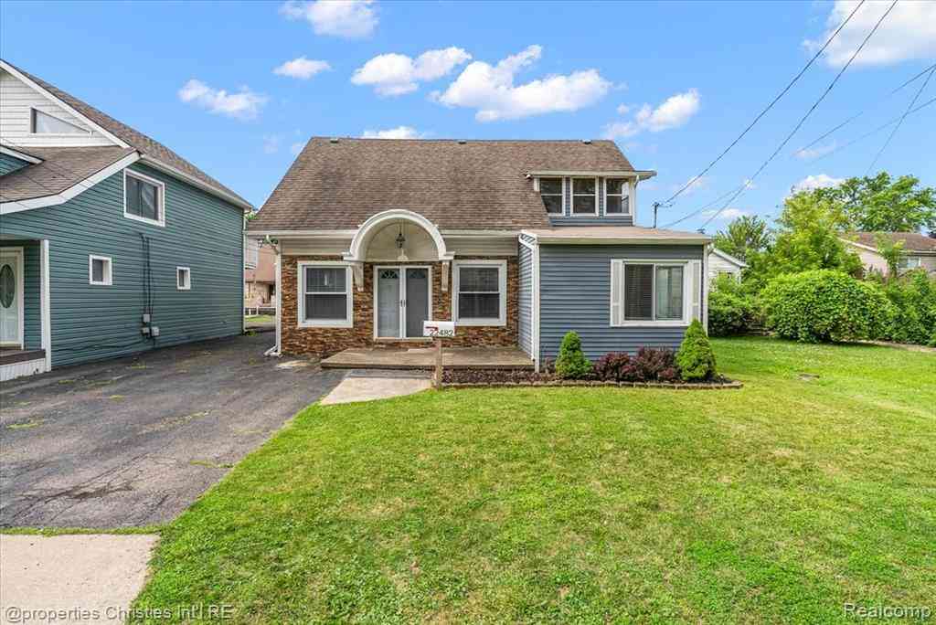 Homes For Sale - 22482 Beach Street <br/> Saint Clair Shores, MI 48081