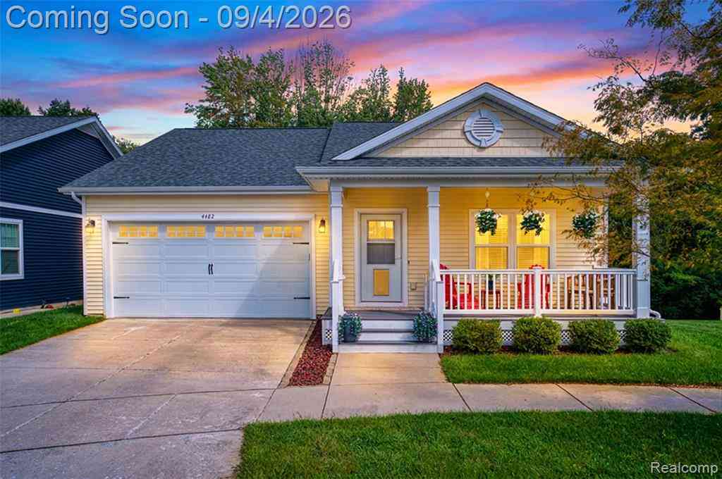 Homes For Sale - 4482 Marie Therese Circle <br/> Pinckney, MI 48169