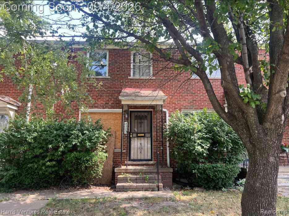 Homes For Sale - 3535 Ewald Circle <br/> Detroit, MI 48204