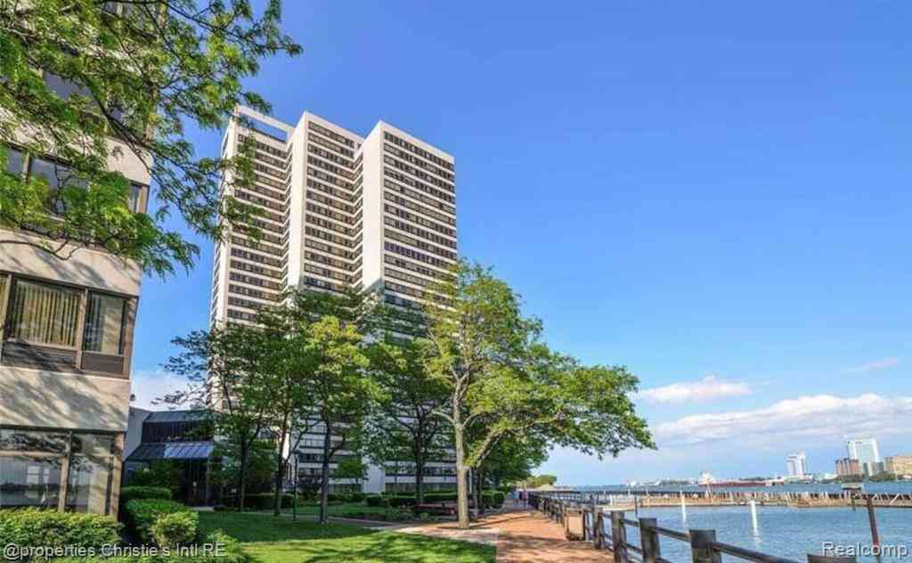 Condo For Rent - 1001 W Jefferson Avenue  #17E<br/> Detroit, MI 48226