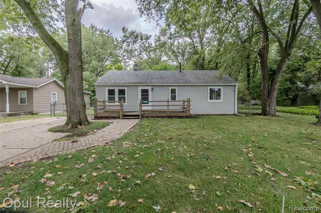 Homes For Sale - 20823 Hugo Street <br/> Oakland County, Farmington Hills, MI 48336