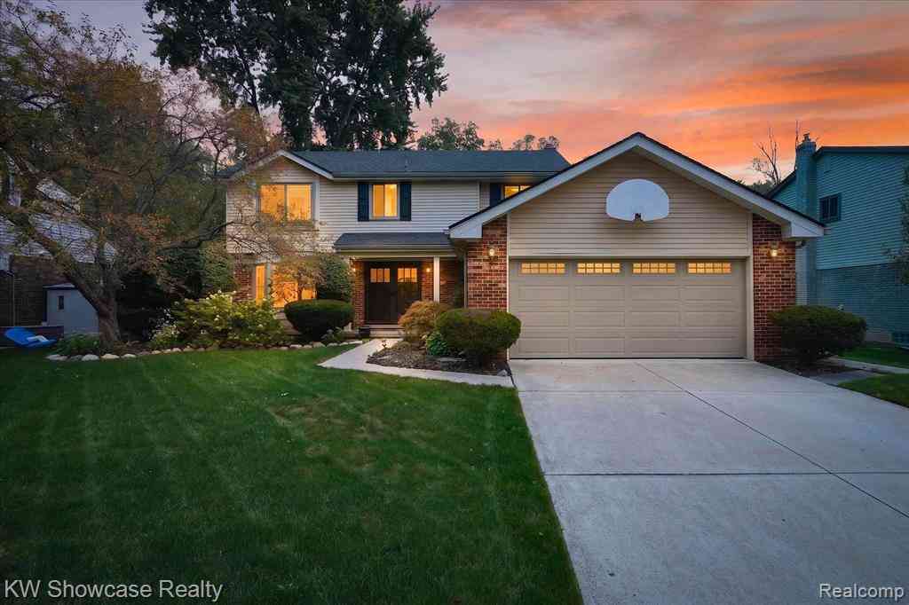 Homes For Sale - 8254 Sandpiper Street <br/> Canton, MI 48187
