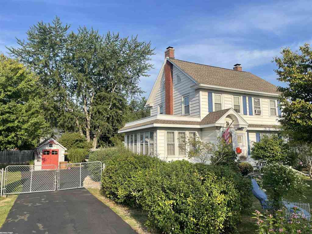 Homes For Sale - 26689 Elm Street <br/> Macomb County, Roseville, MI 48066