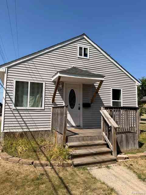 Homes For Sale - 27 E Maxlow Avenue <br/> Oakland County, Hazel Park, MI 48030