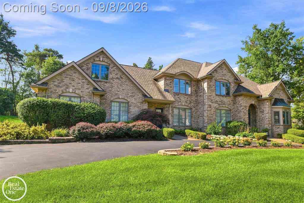 Homes For Sale - 2453 Pine Hollow Drive <br/> Ingham County, East Lansing, MI 48823