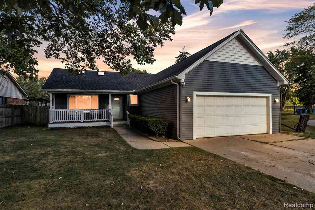 Homes For Sale - 27116 Warner Avenue <br/> Macomb County, Warren, MI 48092