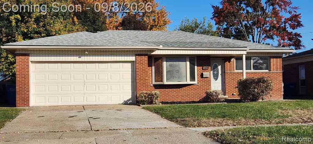 Homes For Rent - 3139 Donna Avenue <br/> Warren, MI 48091