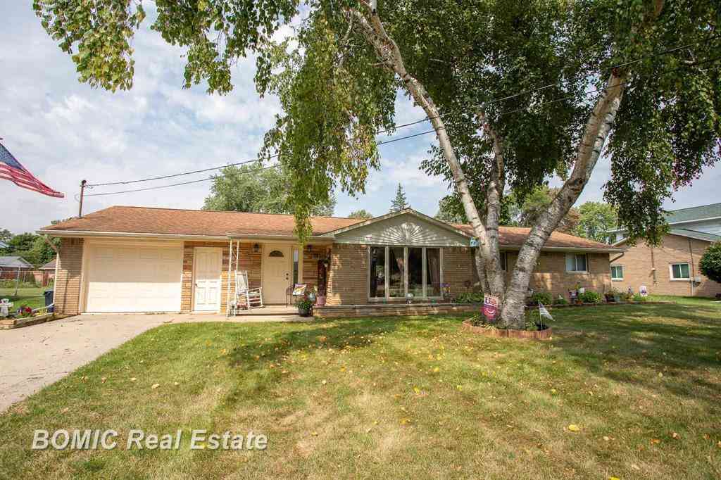 Homes For Sale - 7805 Beech Street <br/> Saginaw County, Birch Run, MI 48415