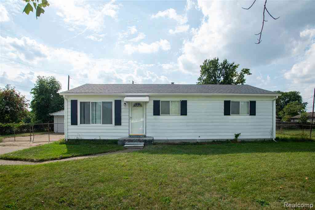 Homes For Sale - 33711 Floyd Street <br/> Macomb County, Clinton Twp, MI 48035